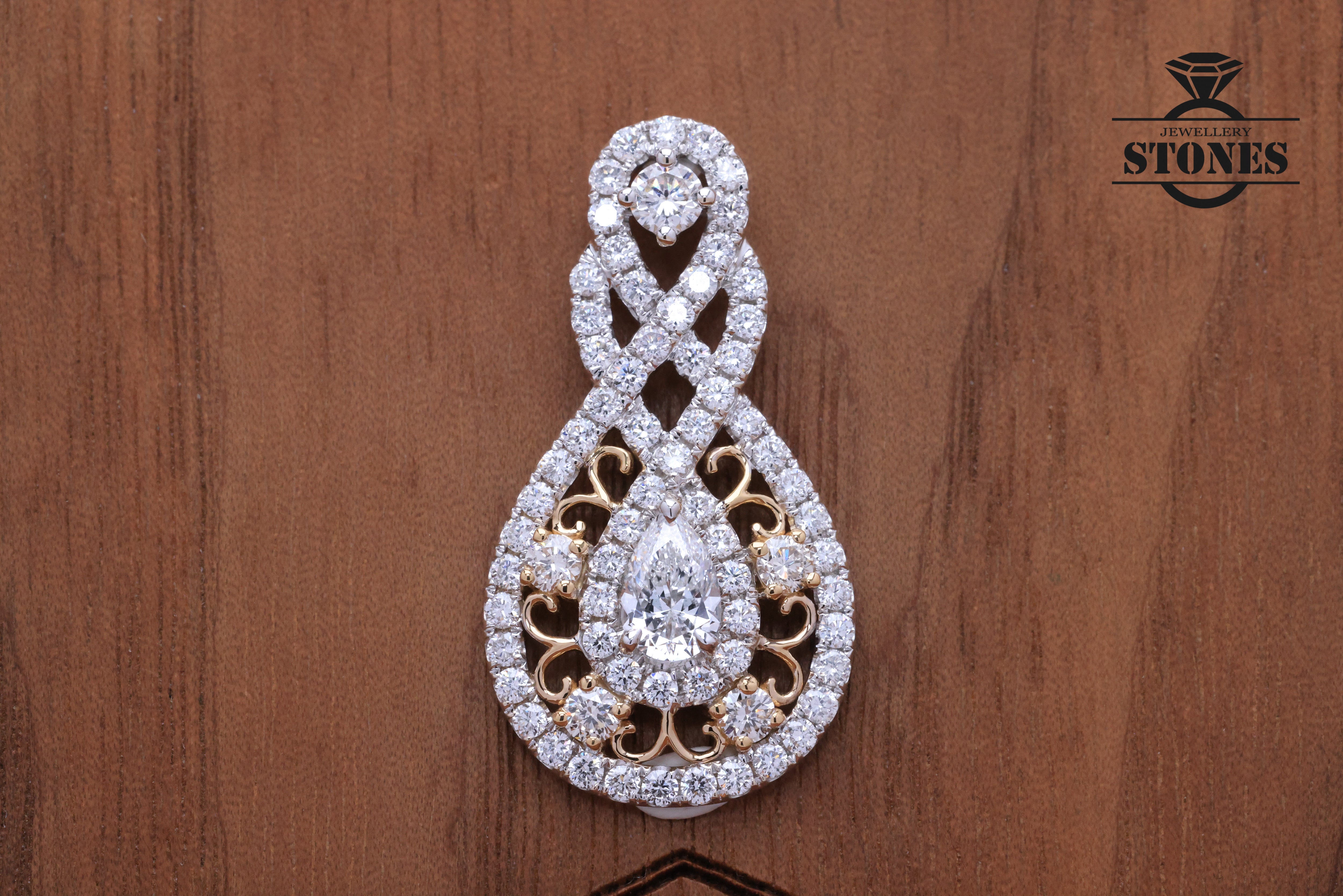 BESPOKE DIAMOND PENDANT